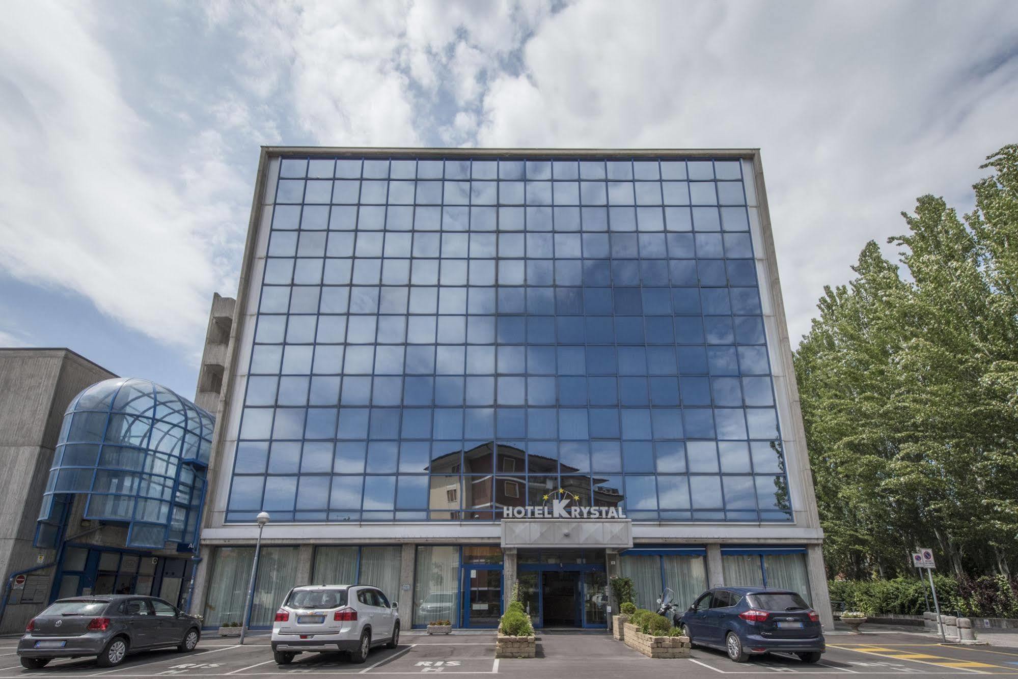 Hotel Krystal Bussolengo Luaran gambar