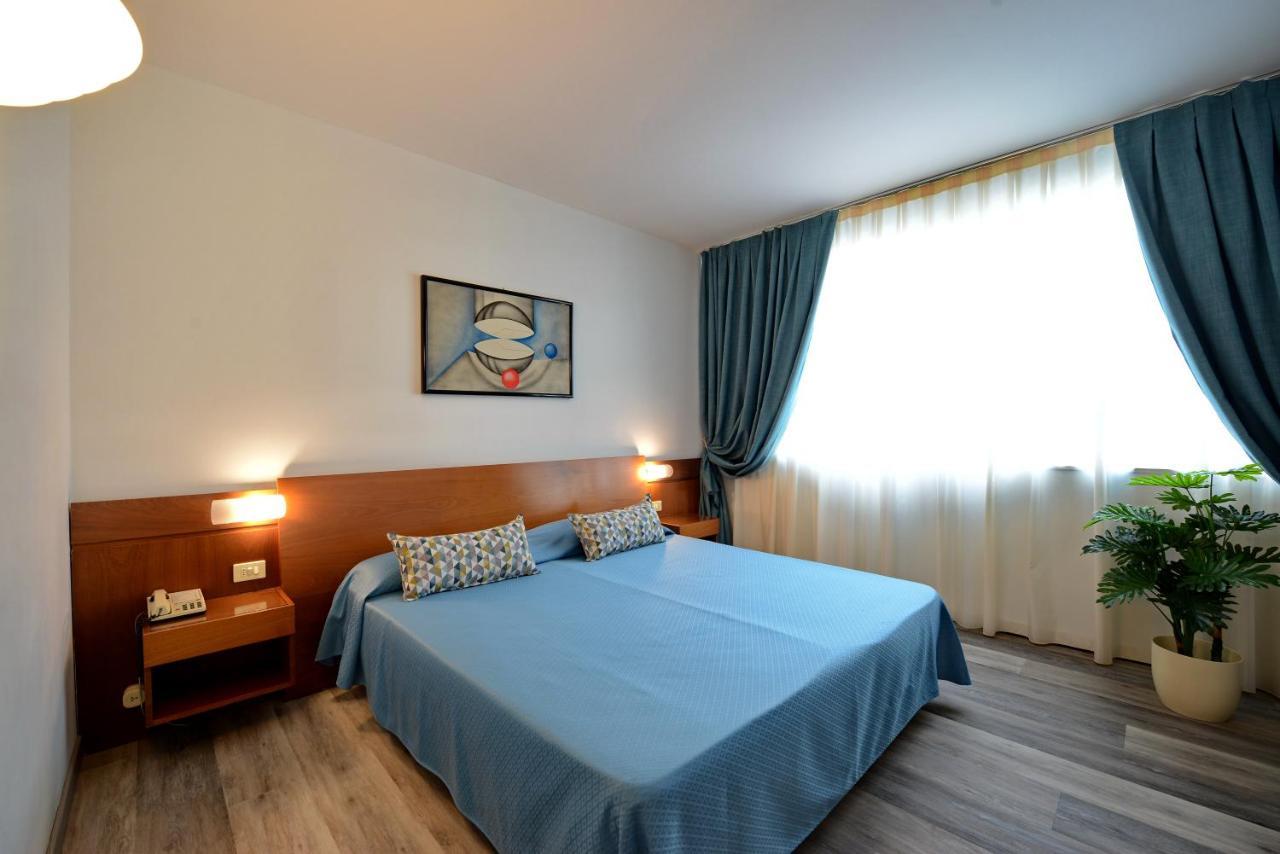 Hotel Krystal Bussolengo Luaran gambar